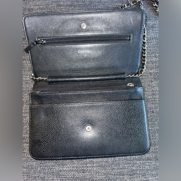 Chanel purse (wallet on a chain) - Picture 3 of 8
